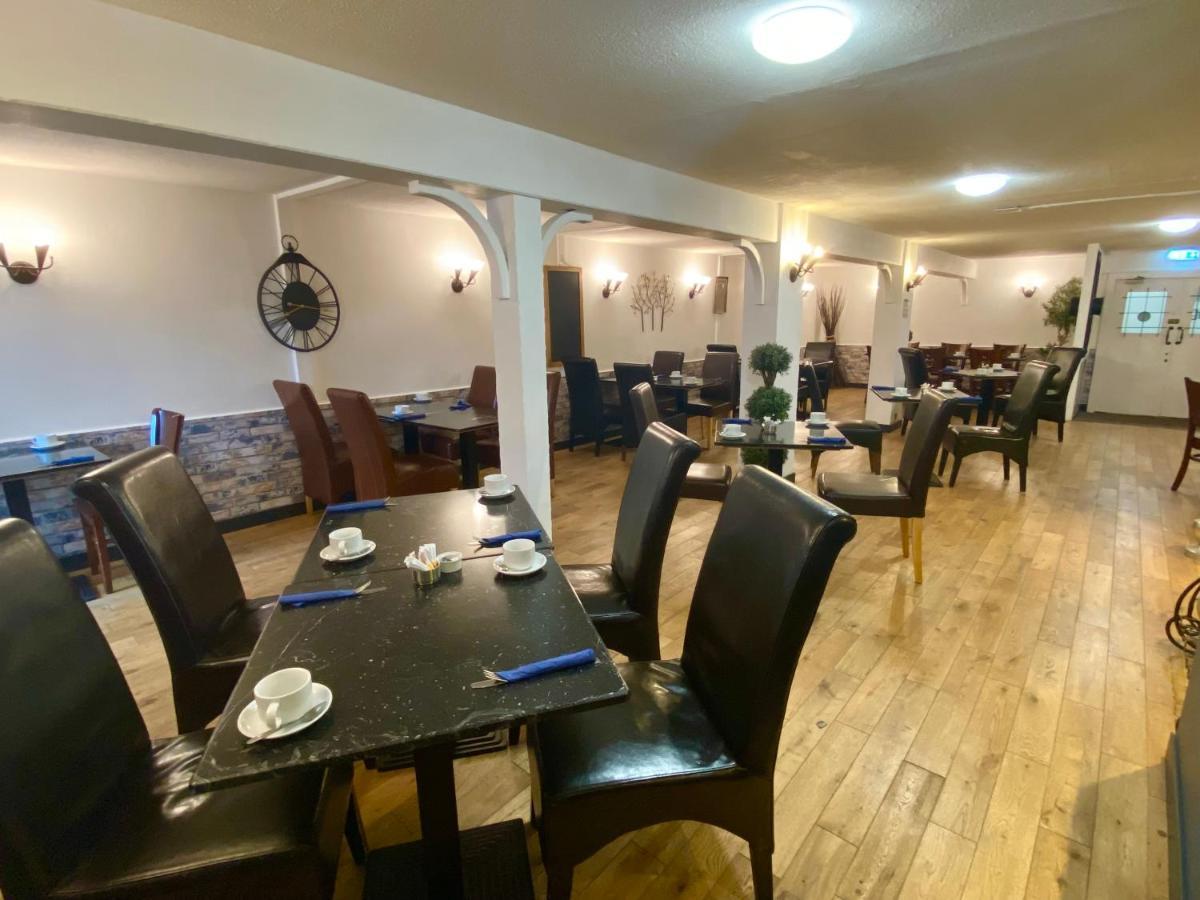 The County Hotel - Self Check-In, Ultra Fast Wi-Fi, Free Parking, Central Location Selkirk Ngoại thất bức ảnh