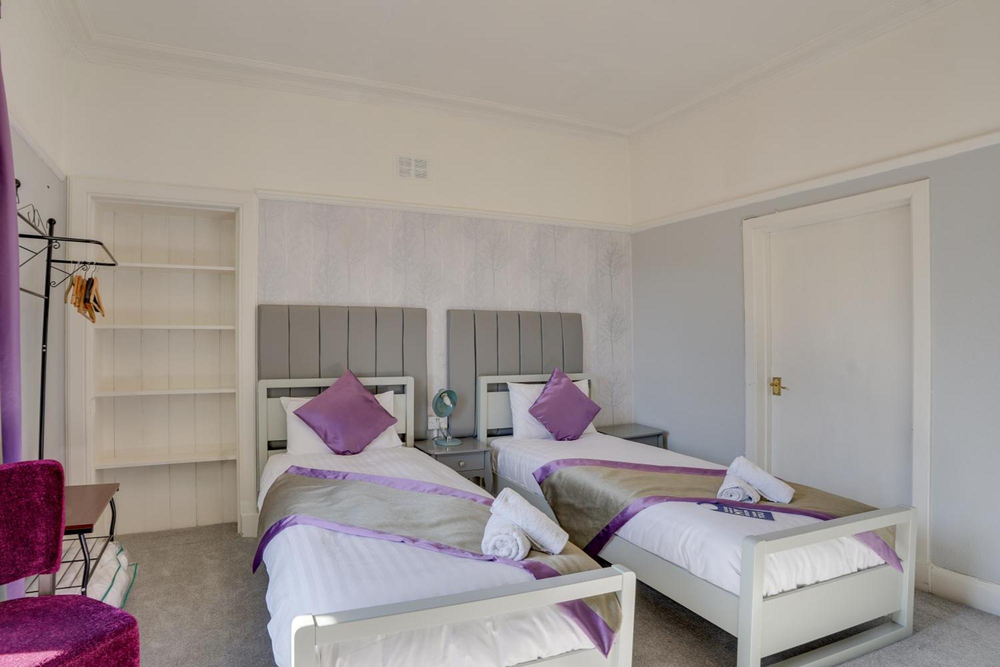 The County Hotel - Self Check-In, Ultra Fast Wi-Fi, Free Parking, Central Location Selkirk Ngoại thất bức ảnh
