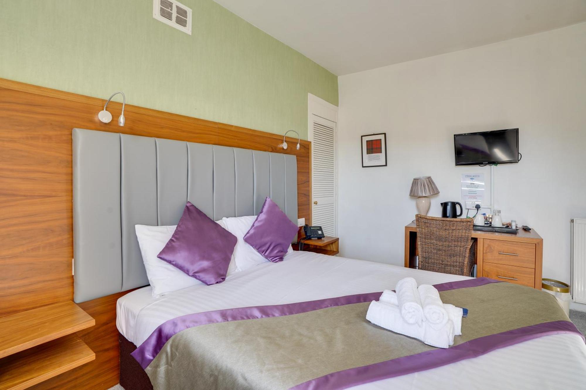 The County Hotel - Self Check-In, Ultra Fast Wi-Fi, Free Parking, Central Location Selkirk Ngoại thất bức ảnh