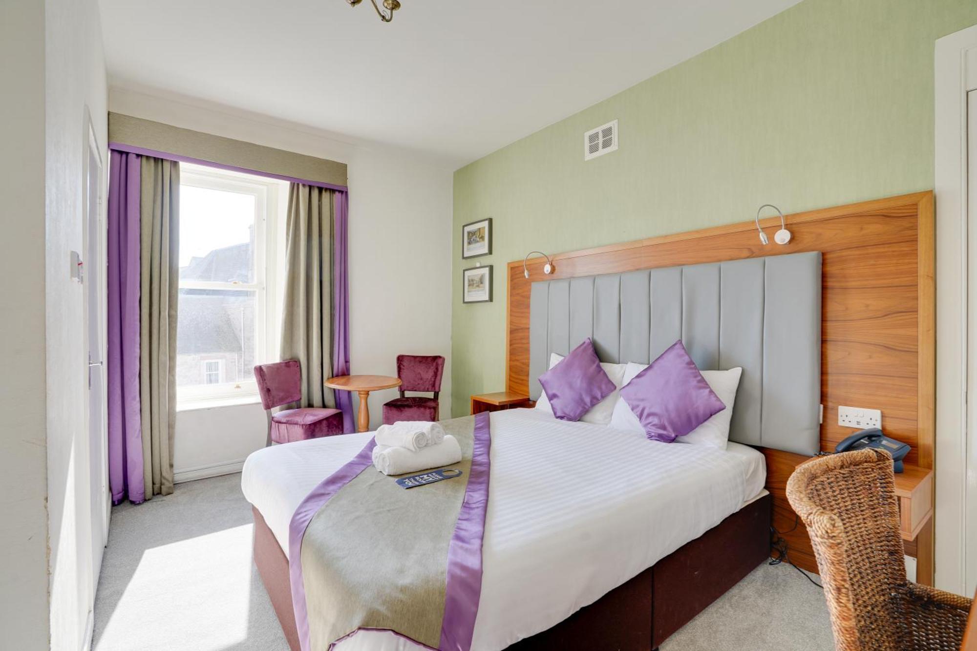 The County Hotel - Self Check-In, Ultra Fast Wi-Fi, Free Parking, Central Location Selkirk Ngoại thất bức ảnh