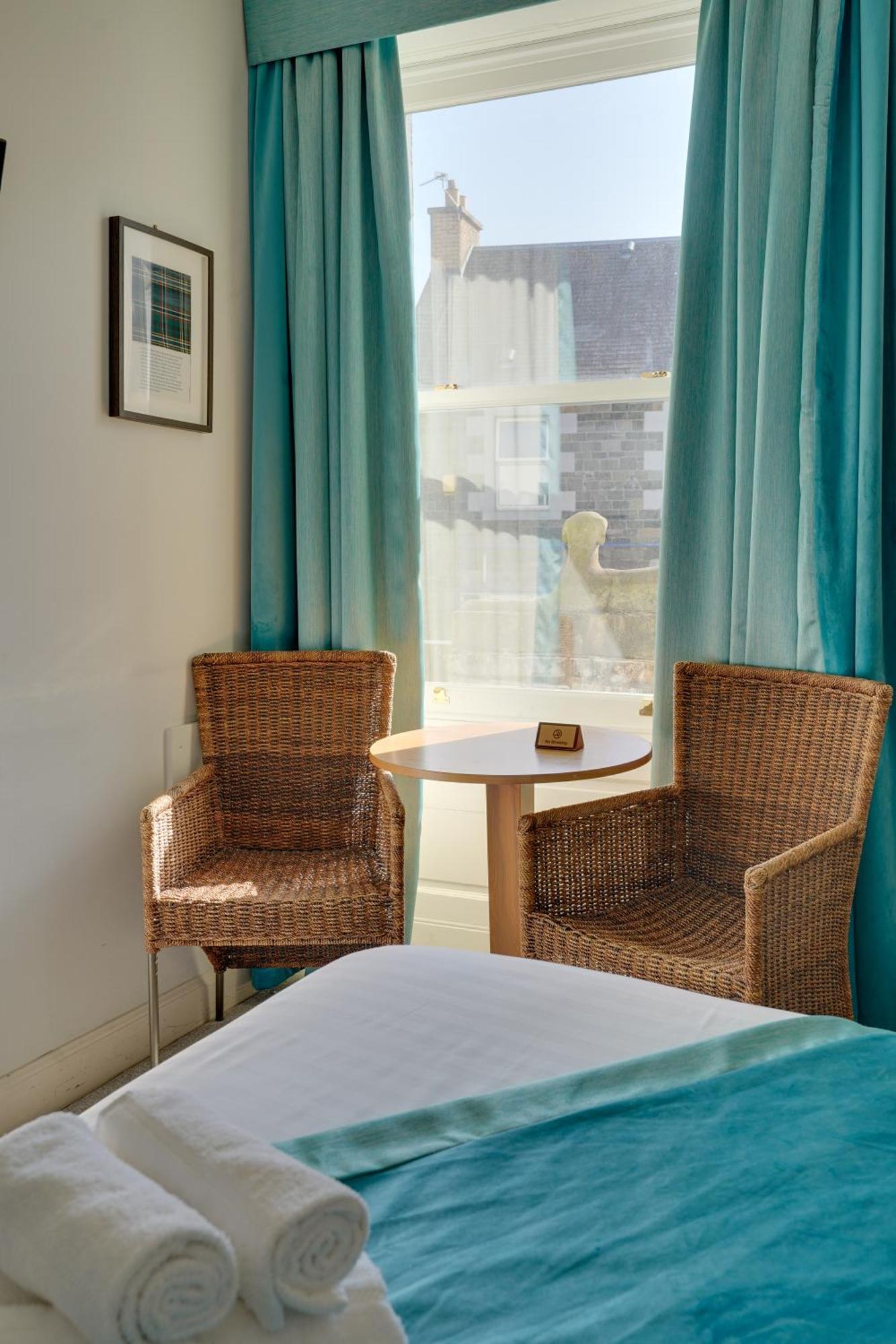 The County Hotel - Self Check-In, Ultra Fast Wi-Fi, Free Parking, Central Location Selkirk Ngoại thất bức ảnh